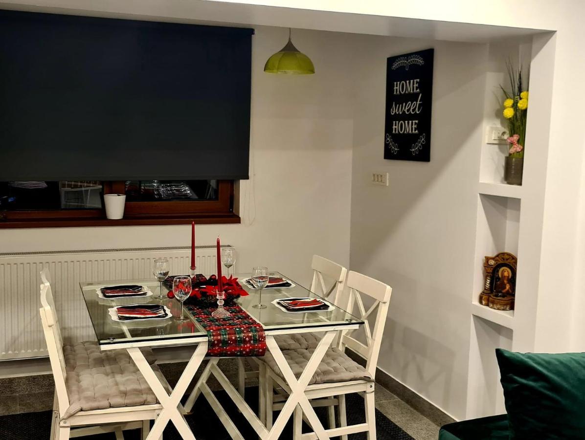 דירות סוסאבה La Fluturi Apartament מראה חיצוני תמונה