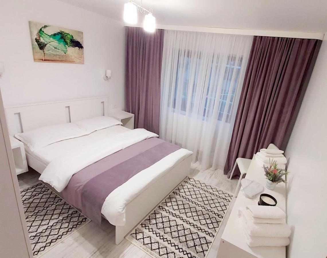 דירות סוסאבה La Fluturi Apartament מראה חיצוני תמונה